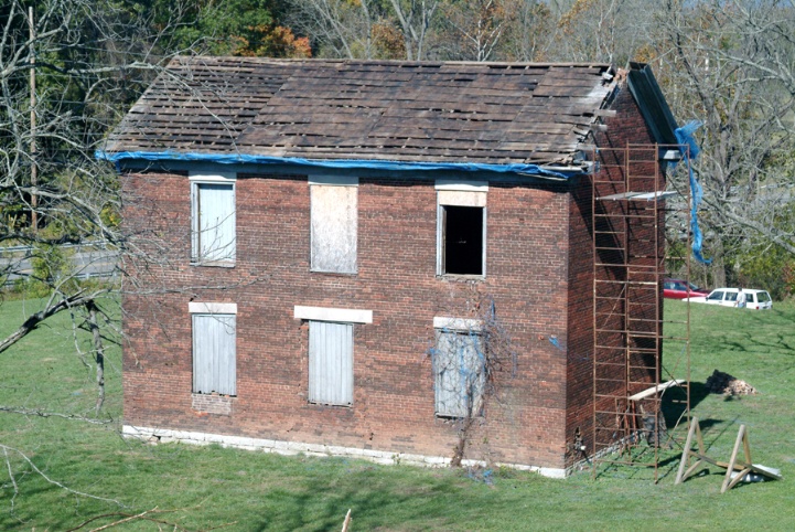 Academy 2 - side & roof